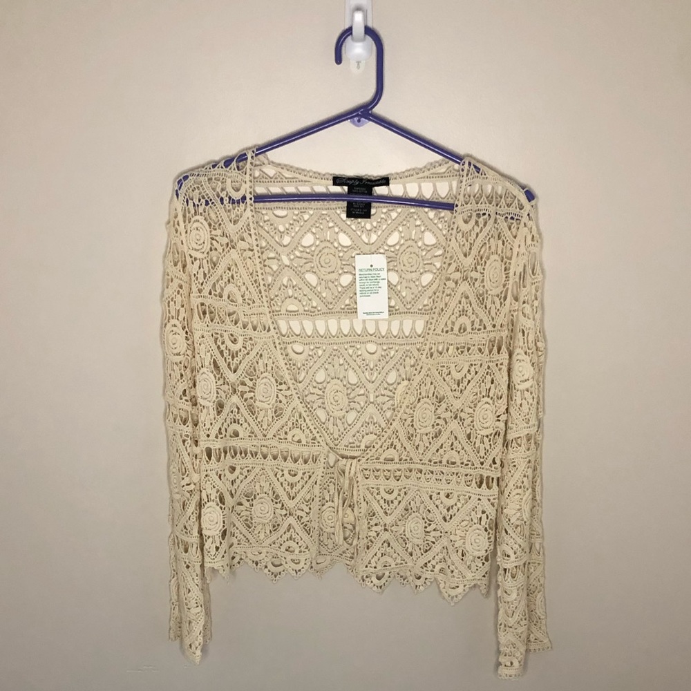 Cute Crotchet Cardigan | Ties in Front | BRAND NEW